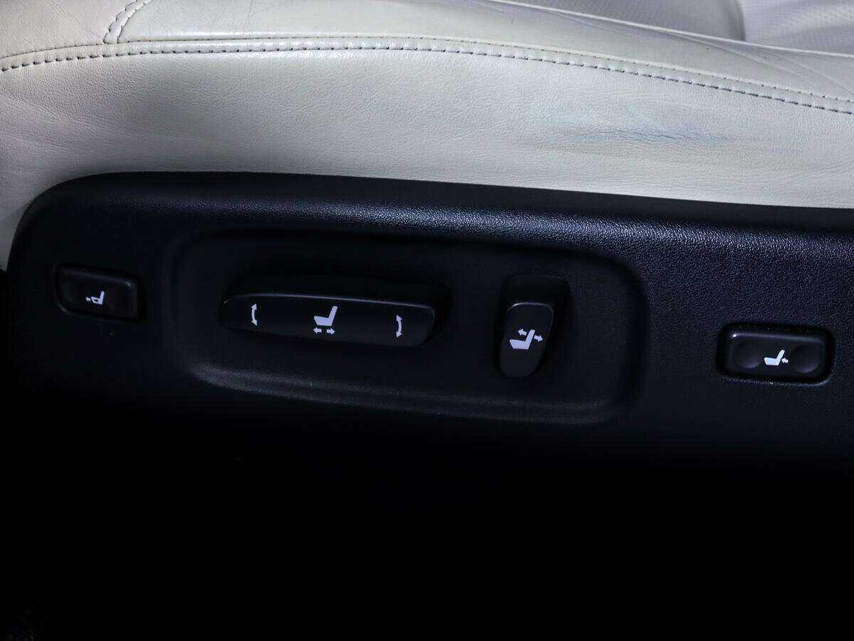 Lexus LX с пробегом — 2017 год. Фото: #26