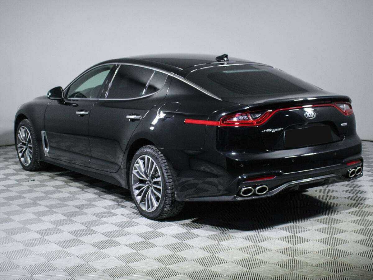 Kia Stinger с пробегом — 2019 год. Фото: #4