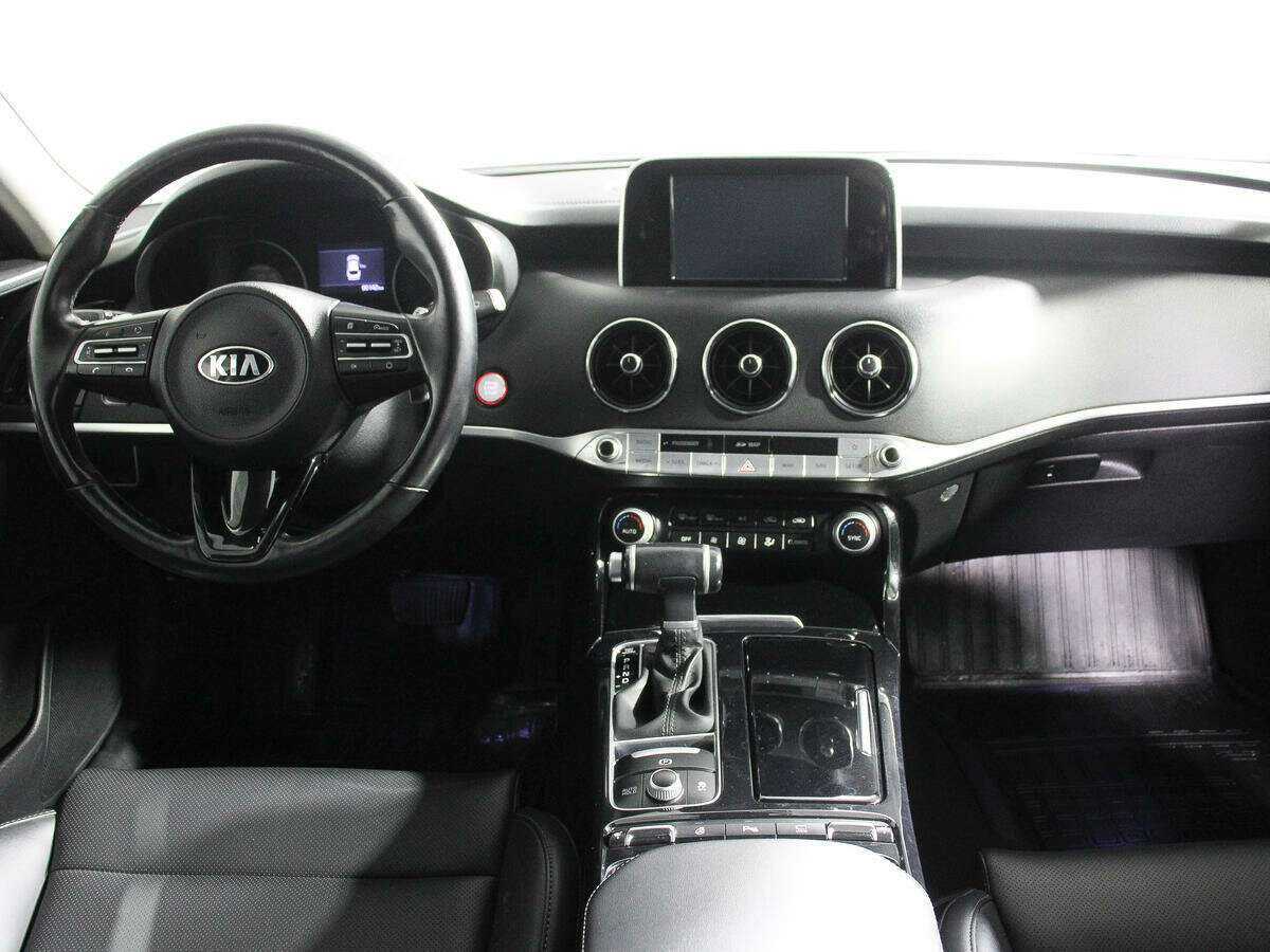 Kia Stinger с пробегом — 2019 год. Фото: #8