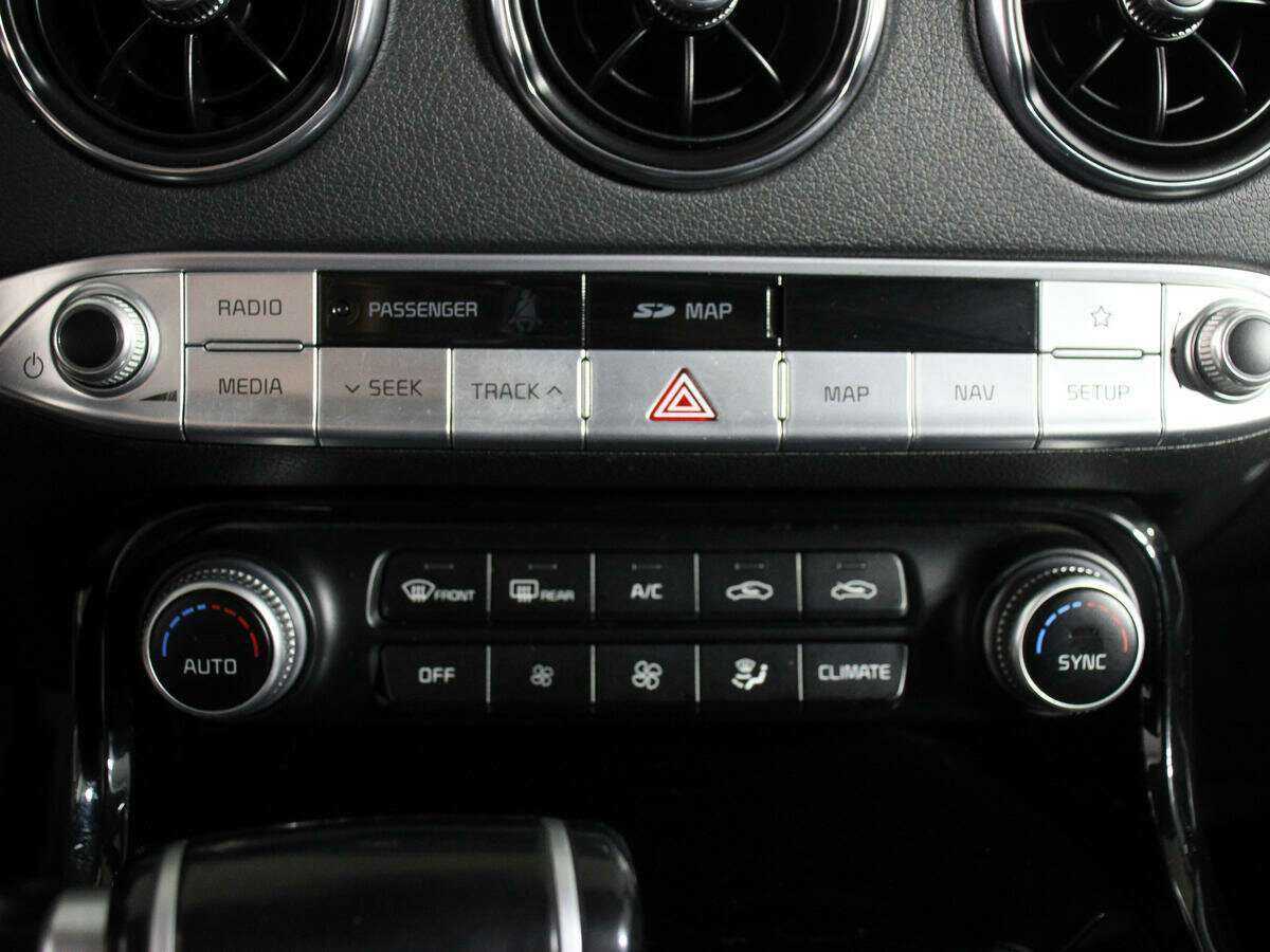 Kia Stinger с пробегом — 2019 год. Фото: #19