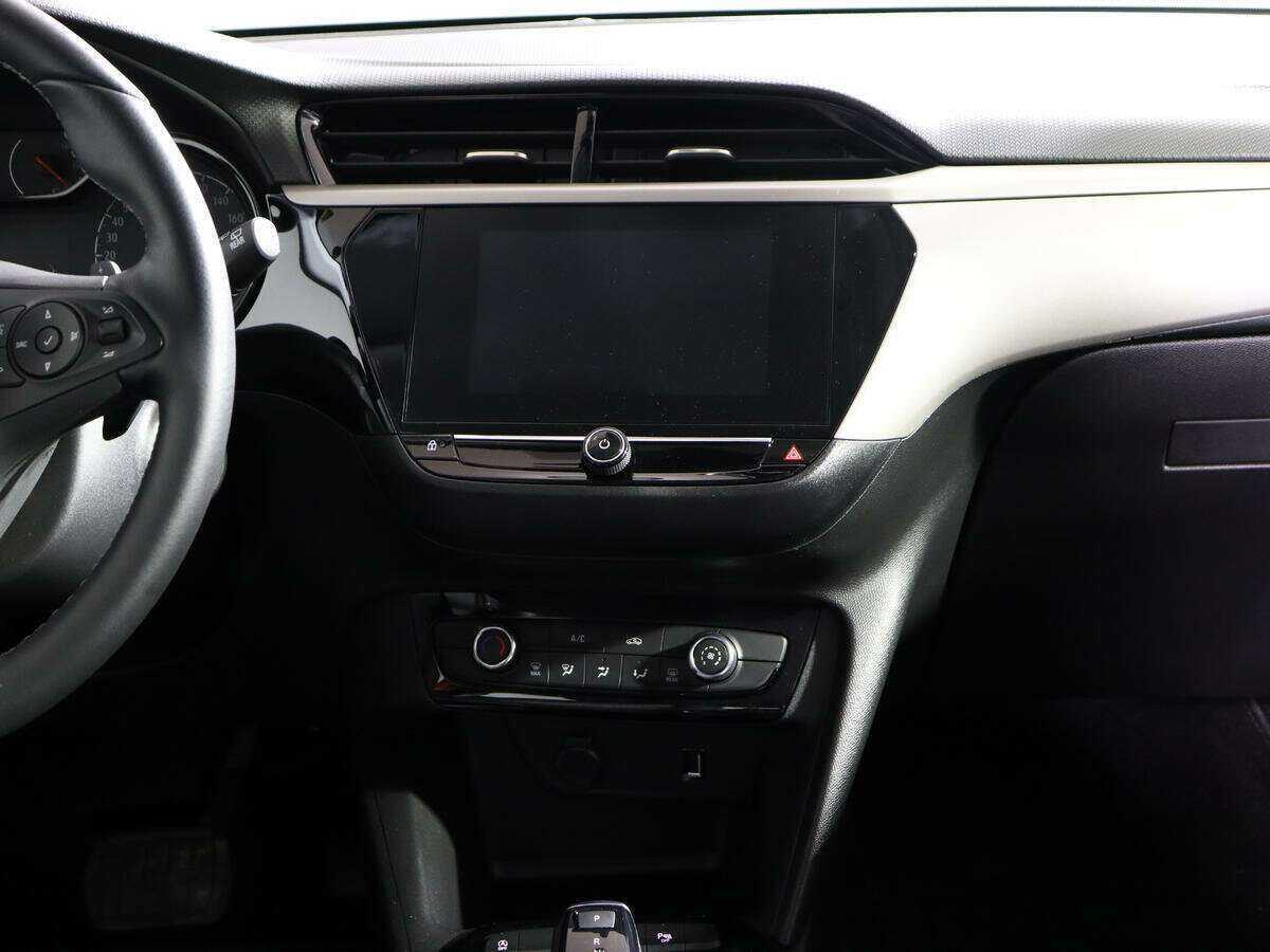 Opel Corsa с пробегом — 2022 год. Фото: #10