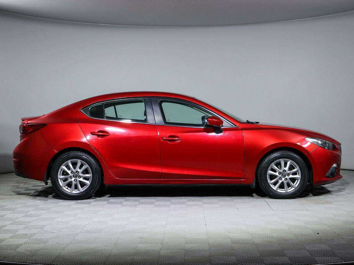 Mazda 3 с пробегом — 2014 год. Фото: #3