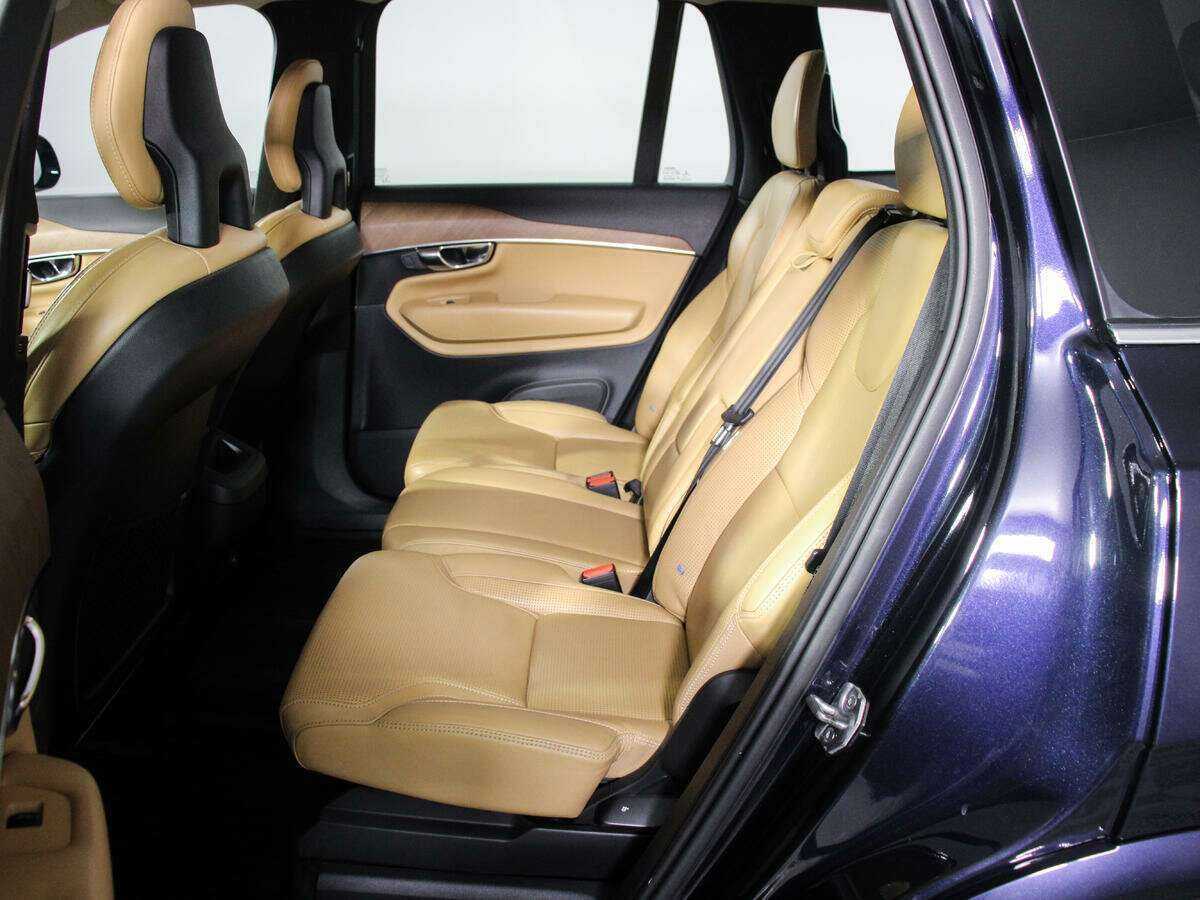 Volvo XC90 с пробегом — 2015 год. Фото: #7
