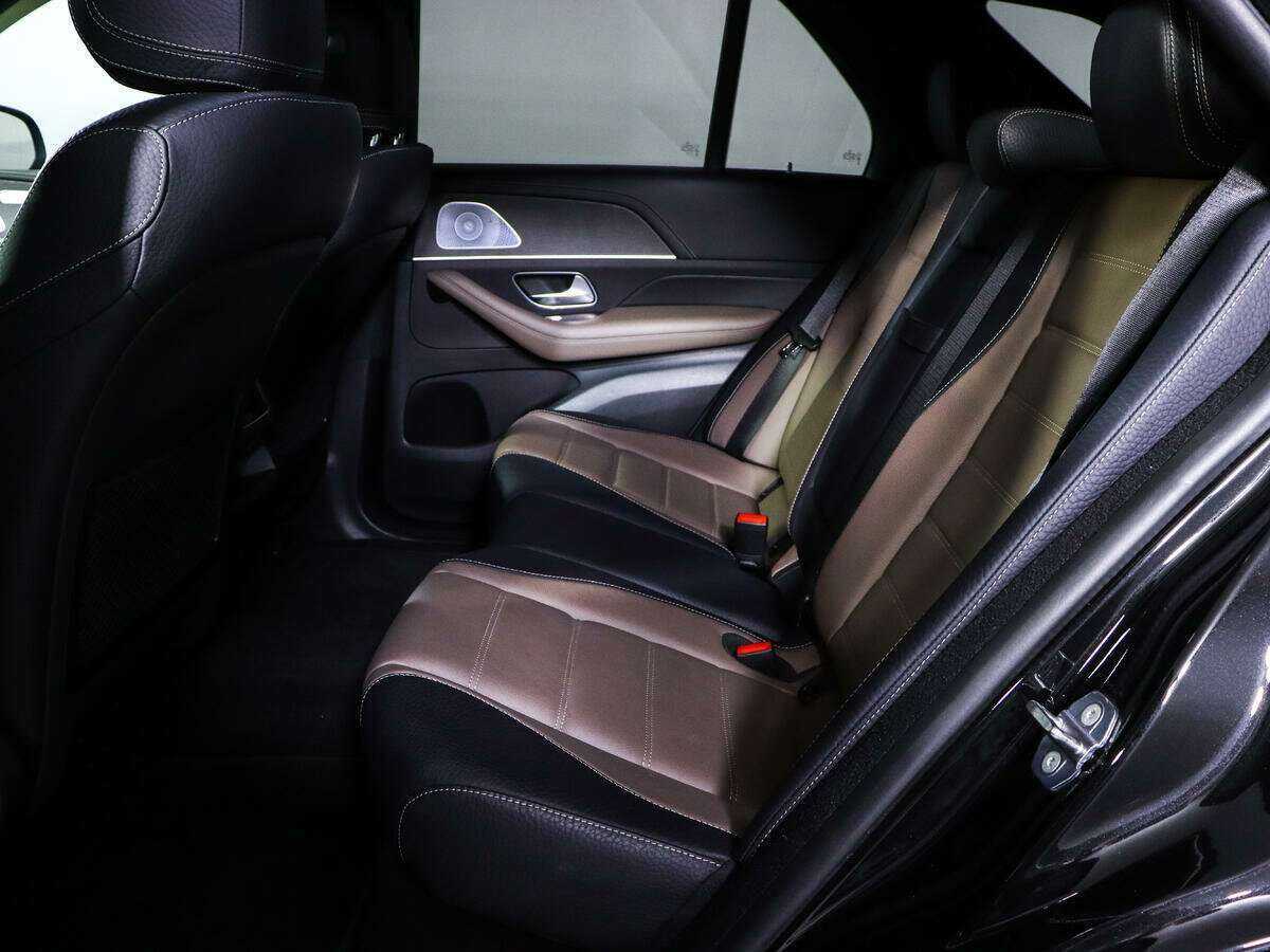 Mercedes-Benz GLE с пробегом — 2020 год. Фото: #8