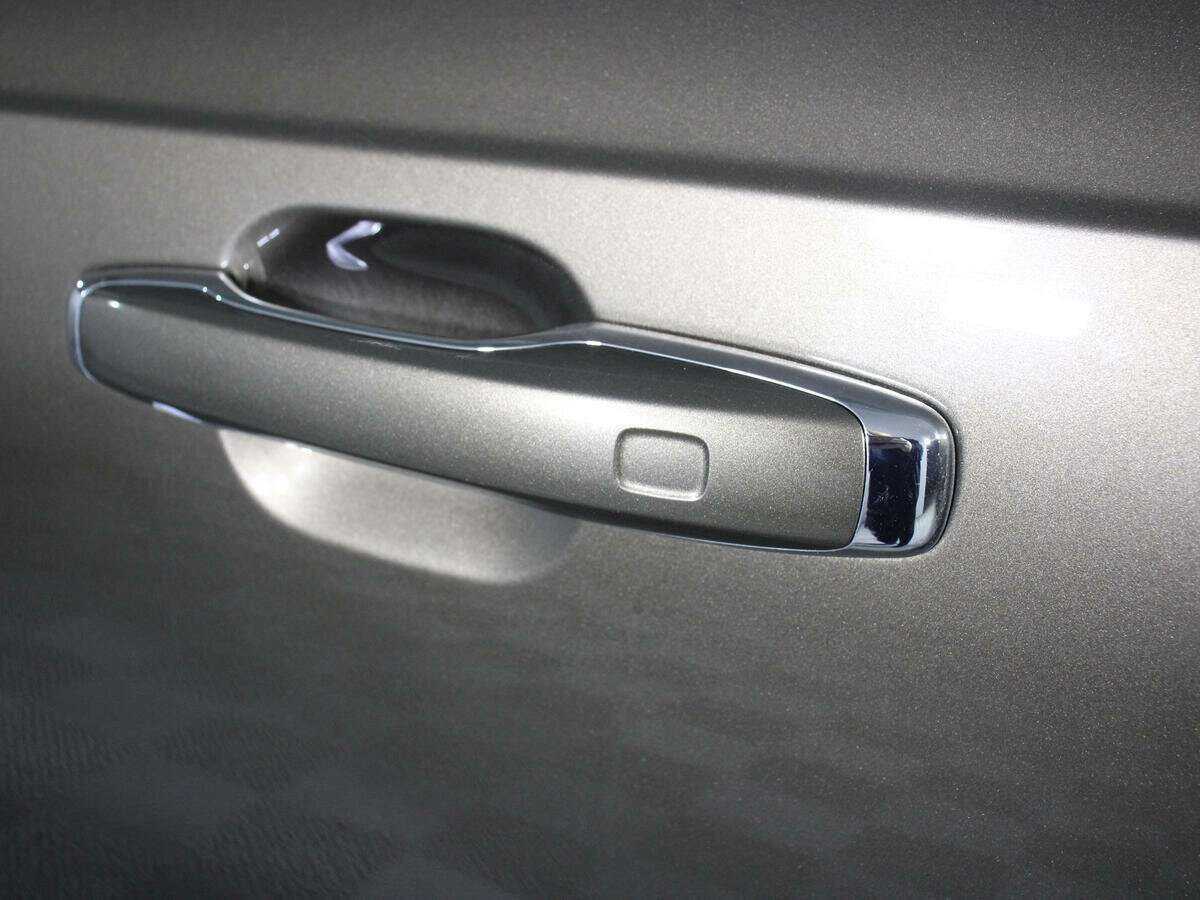 Volvo XC90 с пробегом — 2015 год. Фото: #12