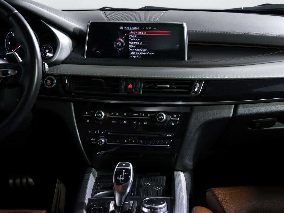 BMW X5 с пробегом — 2015 год. Фото: #9