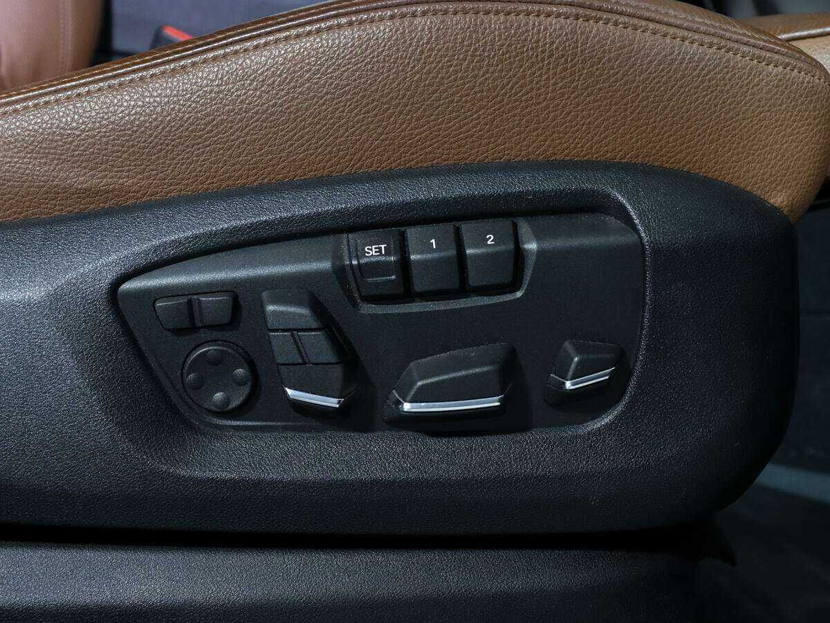 BMW X5 с пробегом — 2015 год. Фото: #13