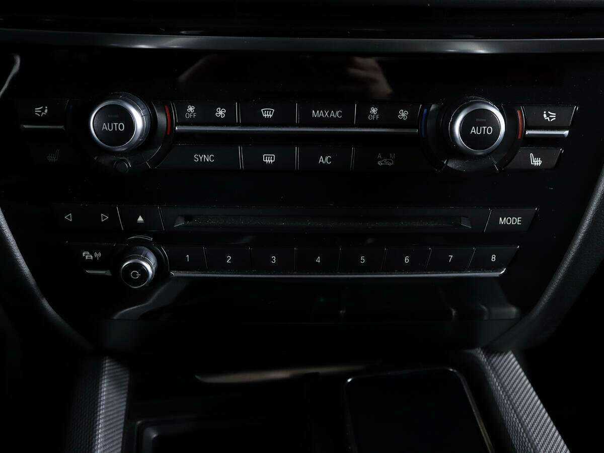 BMW X5 с пробегом — 2015 год. Фото: #21