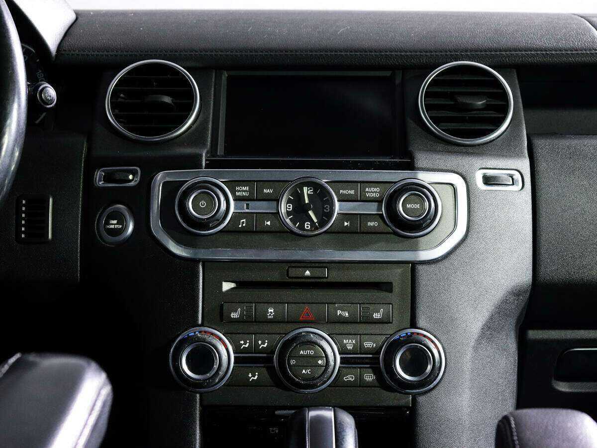 Land Rover Discovery с пробегом — 2010 год. Фото: #8