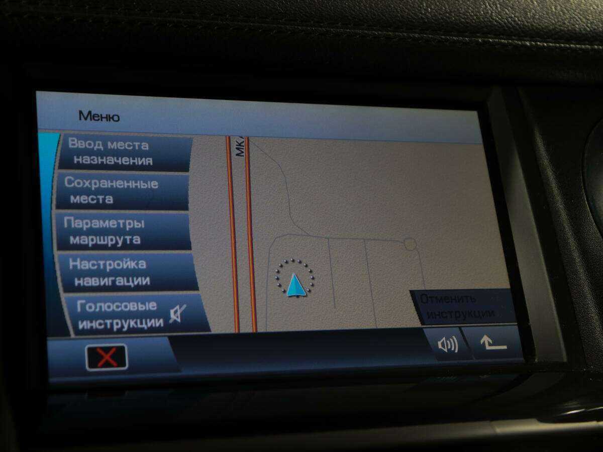 Land Rover Discovery с пробегом — 2010 год. Фото: #11