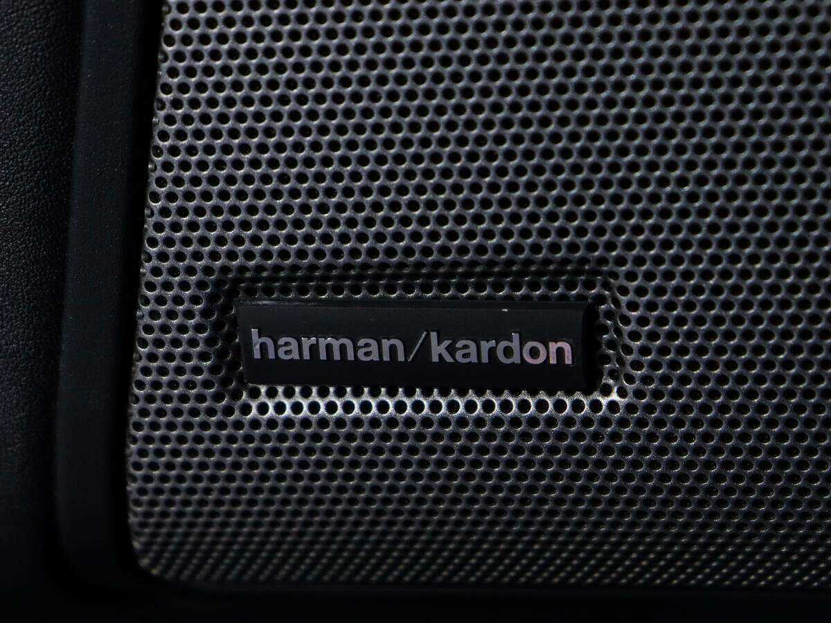 Land Rover Discovery с пробегом — 2010 год. Фото: #15