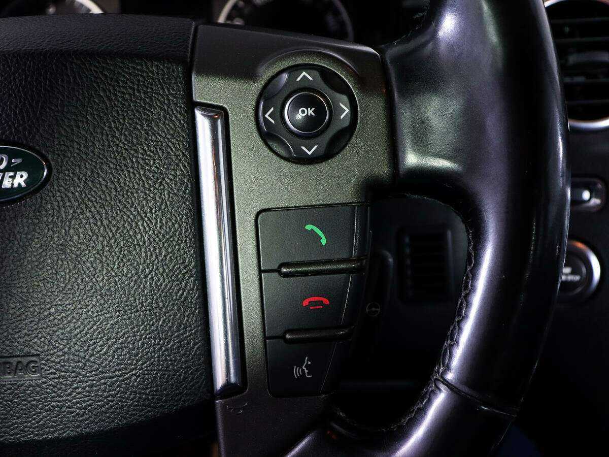 Land Rover Discovery с пробегом — 2010 год. Фото: #18