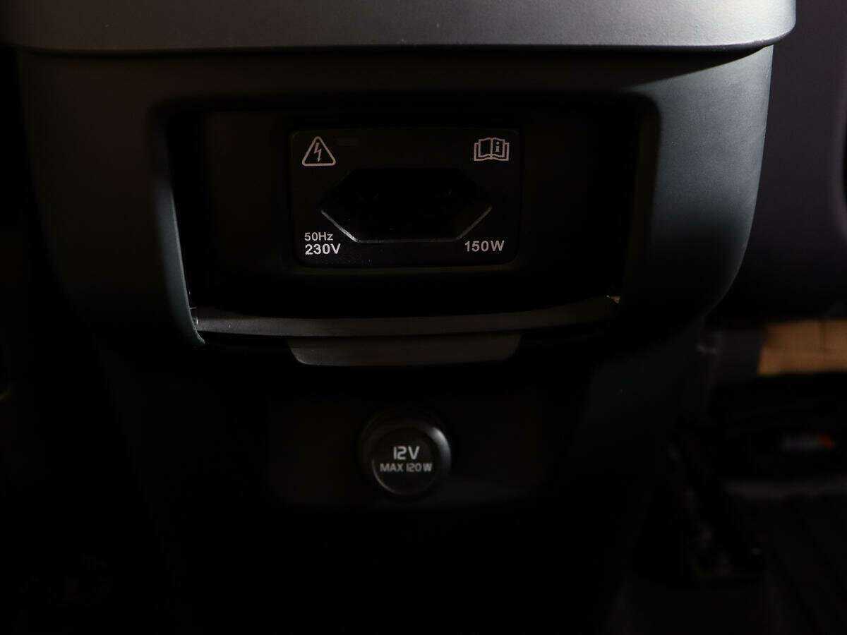 Volvo XC90 с пробегом — 2017 год. Фото: #15