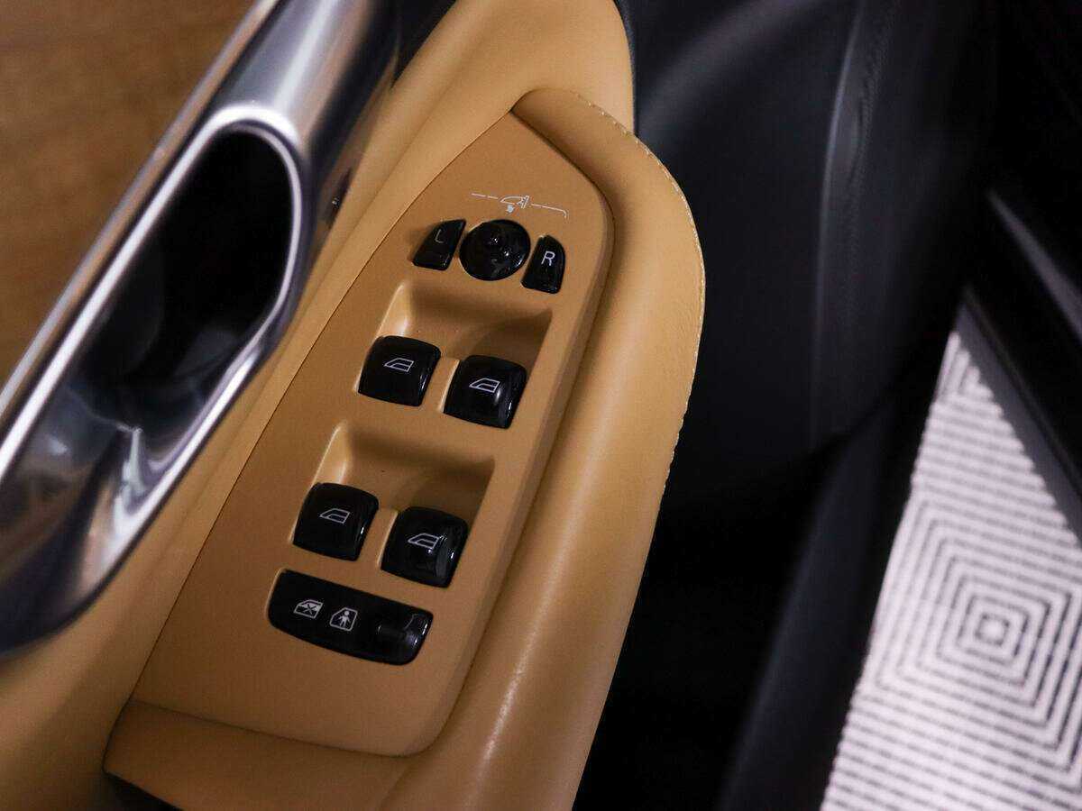 Volvo XC90 с пробегом — 2017 год. Фото: #17