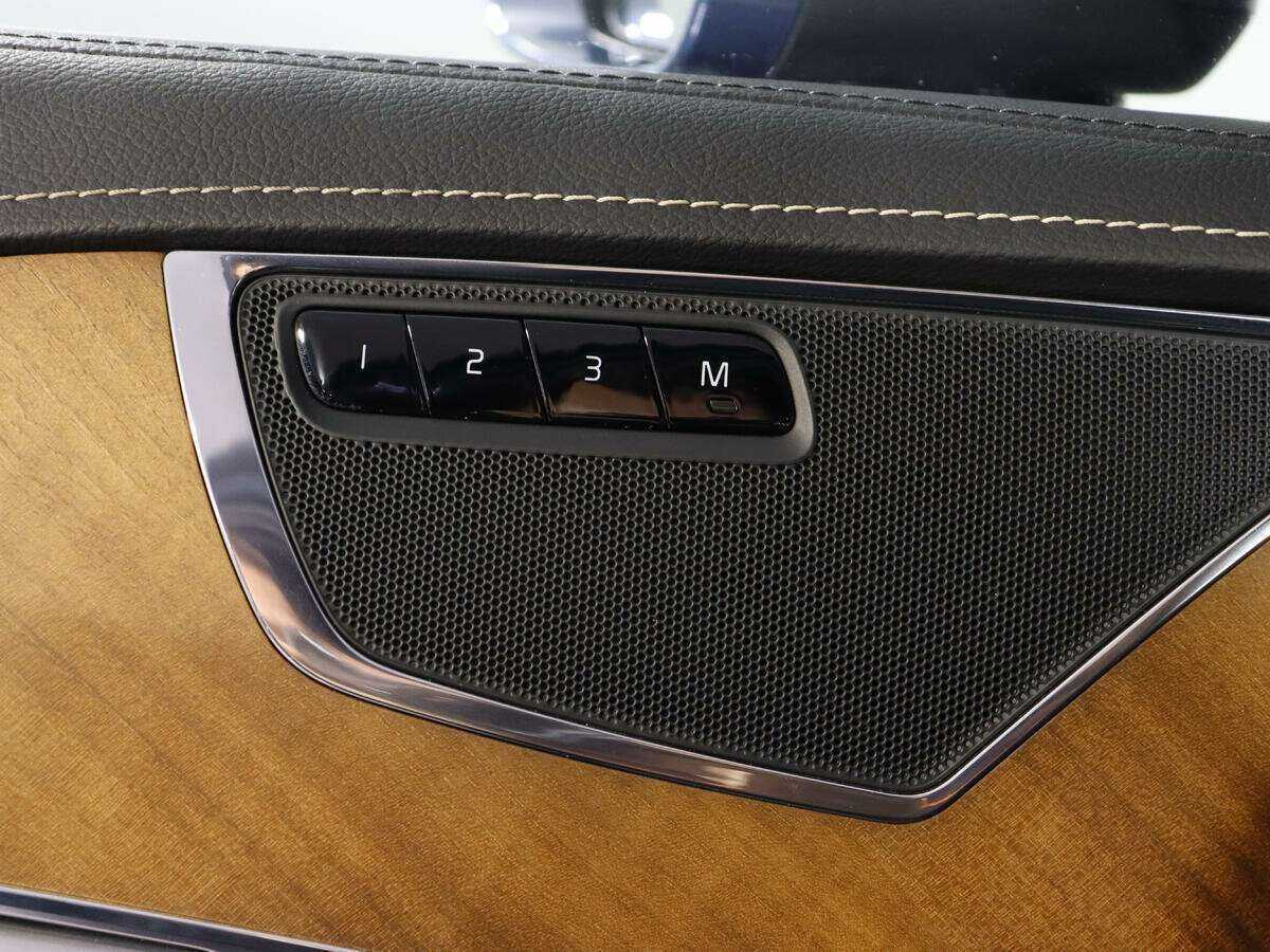 Volvo XC90 с пробегом — 2017 год. Фото: #19