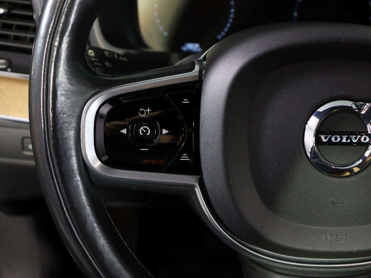 Volvo XC90 с пробегом — 2017 год. Фото: #20