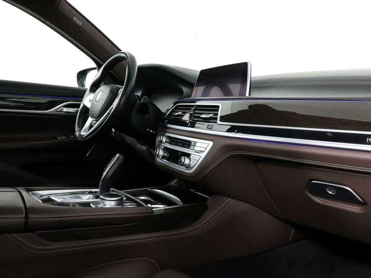 BMW 7 серии с пробегом — 2019 год. Фото: #5