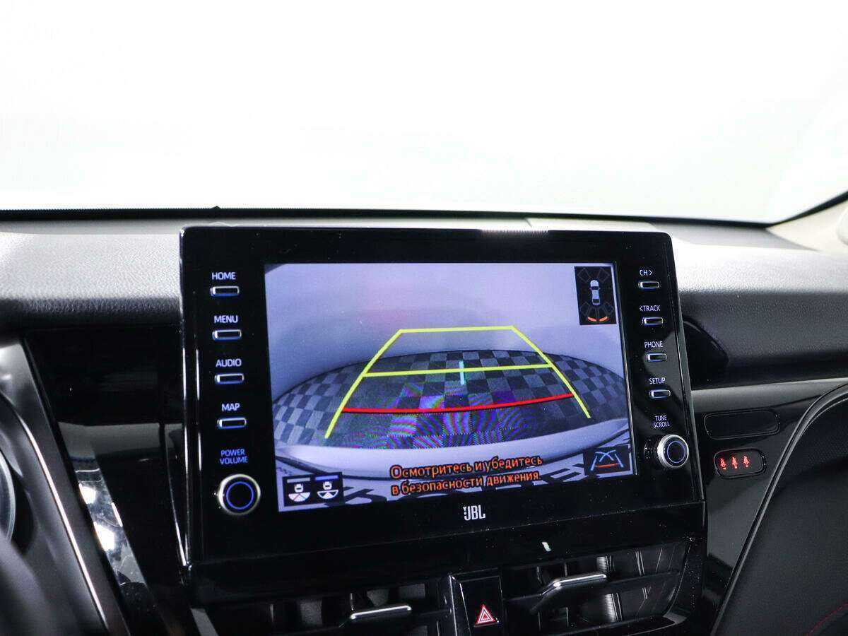 Toyota Camry с пробегом — 2021 год. Фото: #12