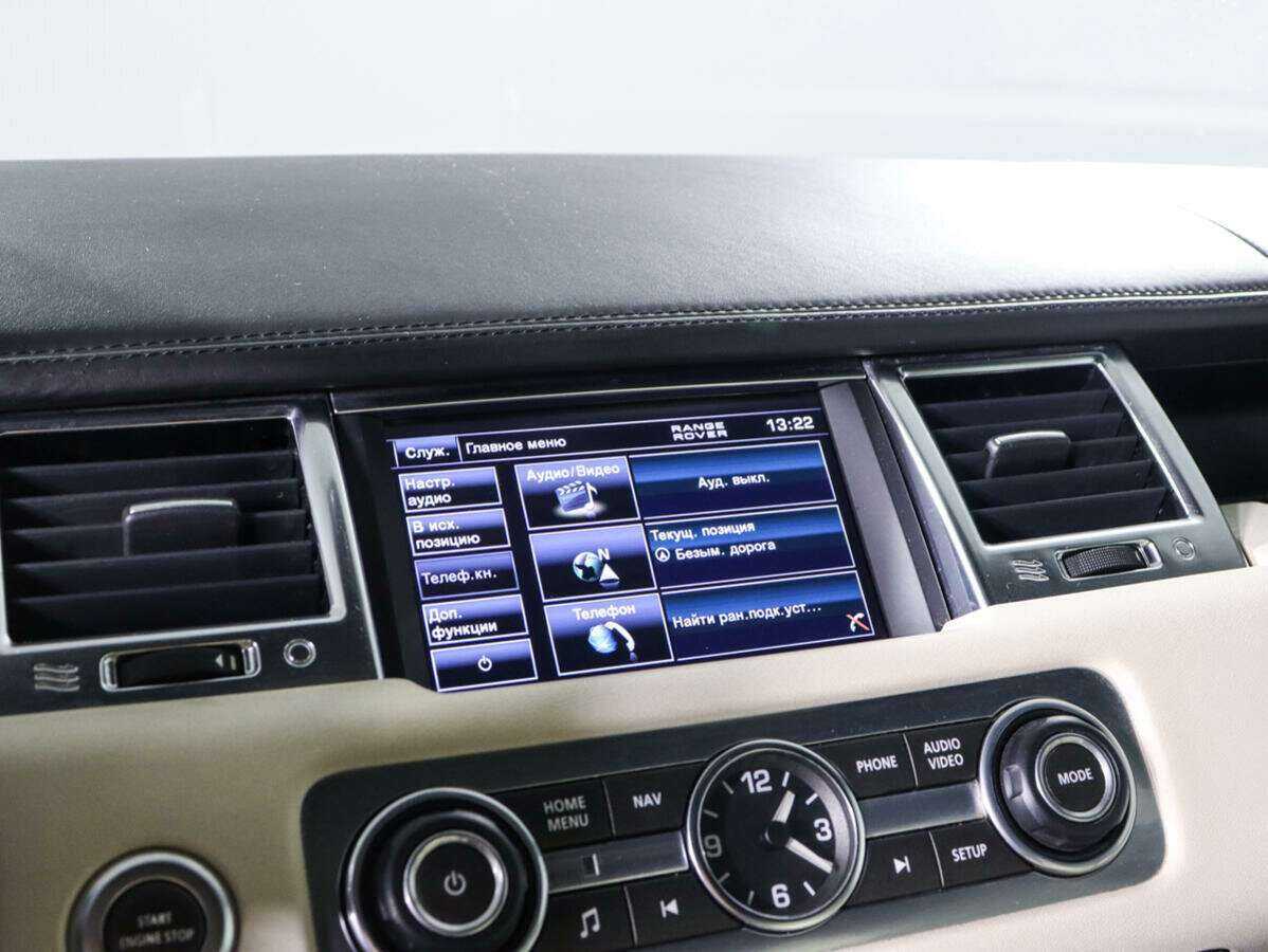 Land Rover Range Rover Sport с пробегом — 2012 год. Фото: #17