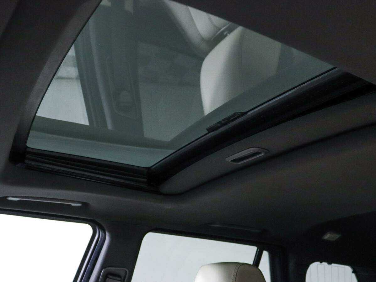 Land Rover Range Rover Sport с пробегом — 2012 год. Фото: #21