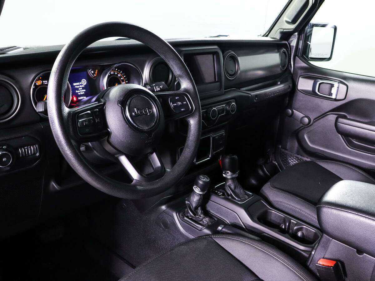 Jeep Wrangler с пробегом — 2021 год. Фото: #12