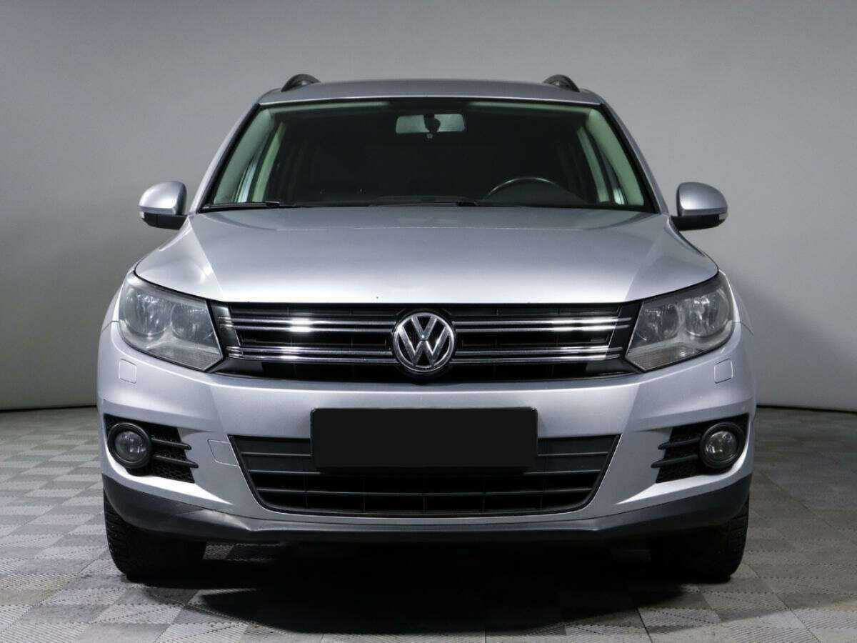 Volkswagen Tiguan с пробегом — 2011 год. Фото: #1