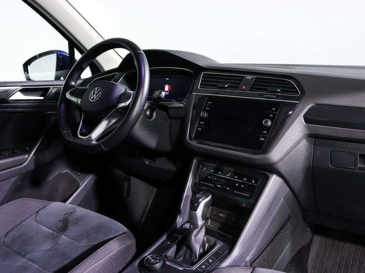 Volkswagen Tiguan с пробегом — 2021 год. Фото: #6