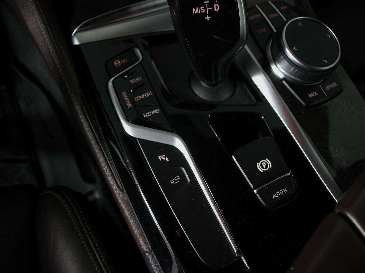 BMW 5 серии с пробегом — 2019 год. Фото: #23