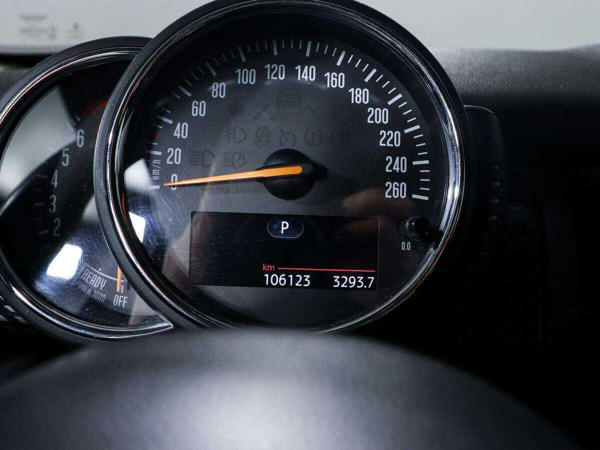 Mini Hatch с пробегом — 2016 год. Фото: #10