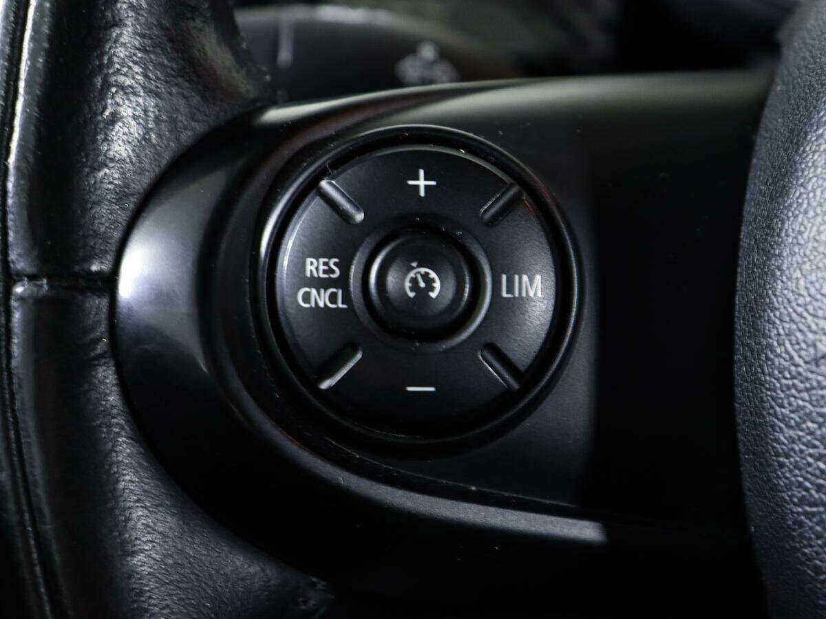 Mini Hatch с пробегом — 2016 год. Фото: #18