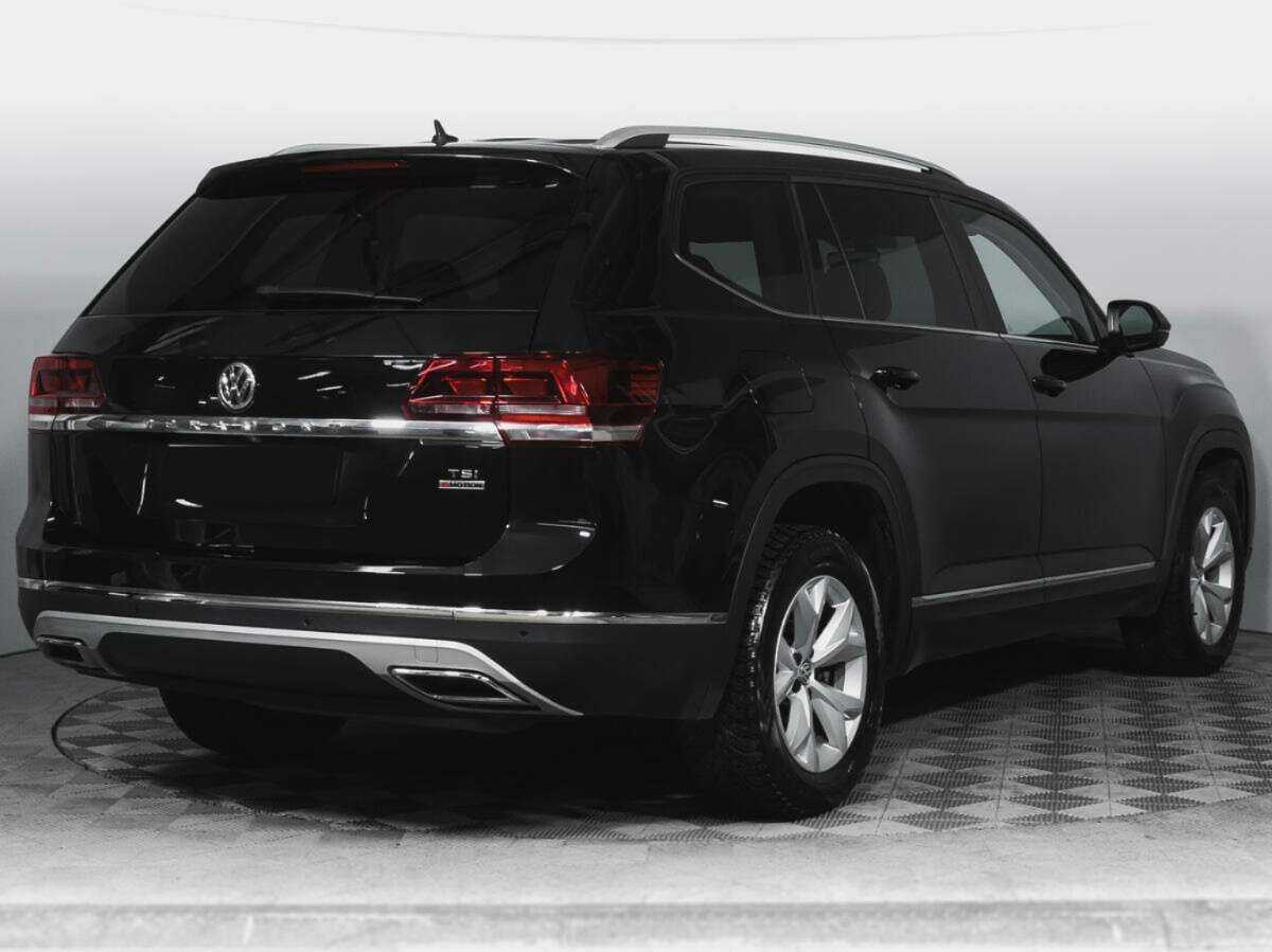 Volkswagen Teramont с пробегом — 2018 год. Фото: #4