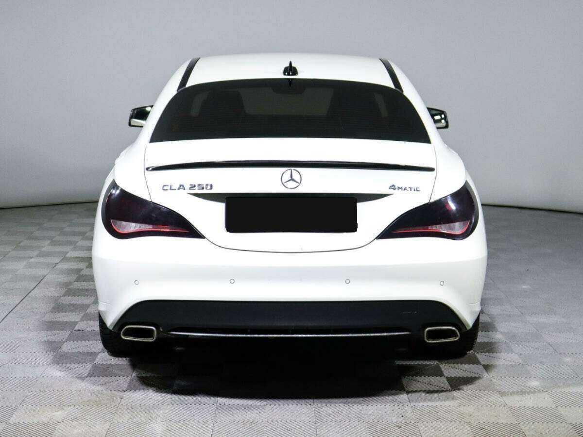 Mercedes-Benz CLA с пробегом — 2014 год. Фото: #5