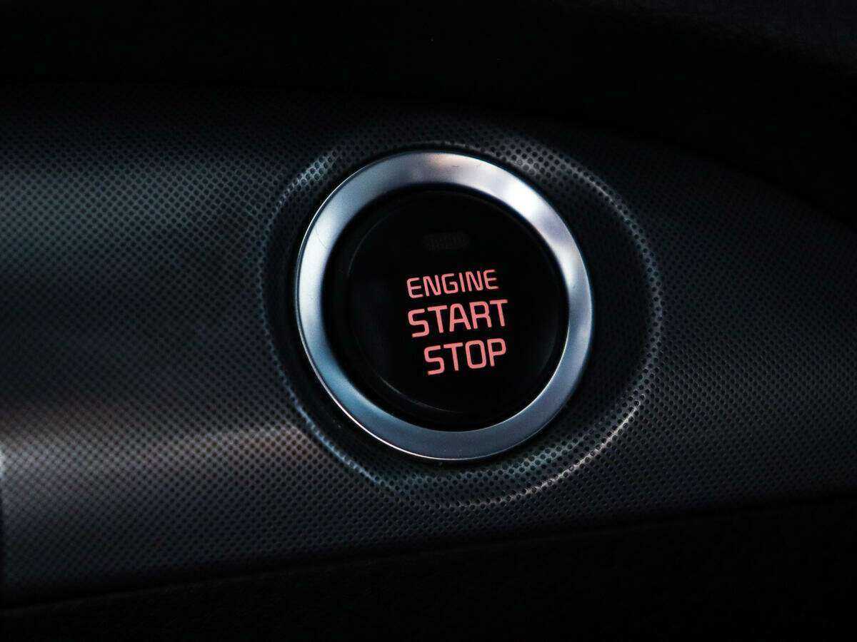 Kia Sorento с пробегом — 2015 год. Фото: #15