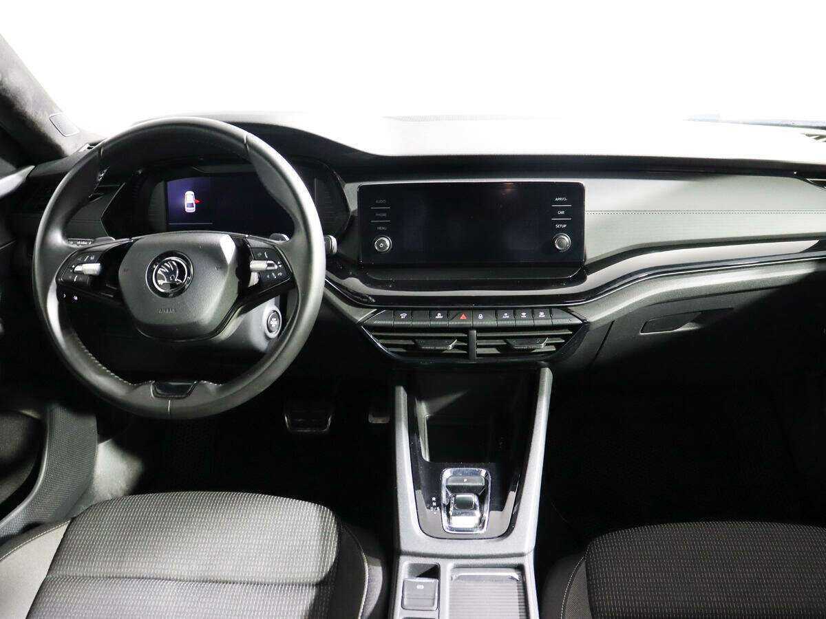 Skoda Octavia с пробегом — 2020 год. Фото: #11