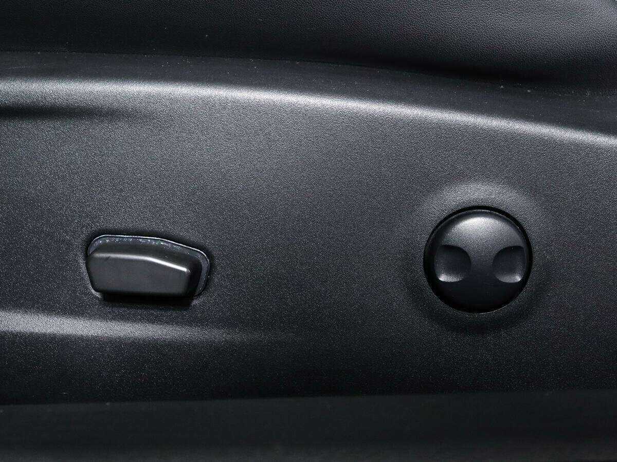 Dodge Challenger с пробегом — 2022 год. Фото: #17