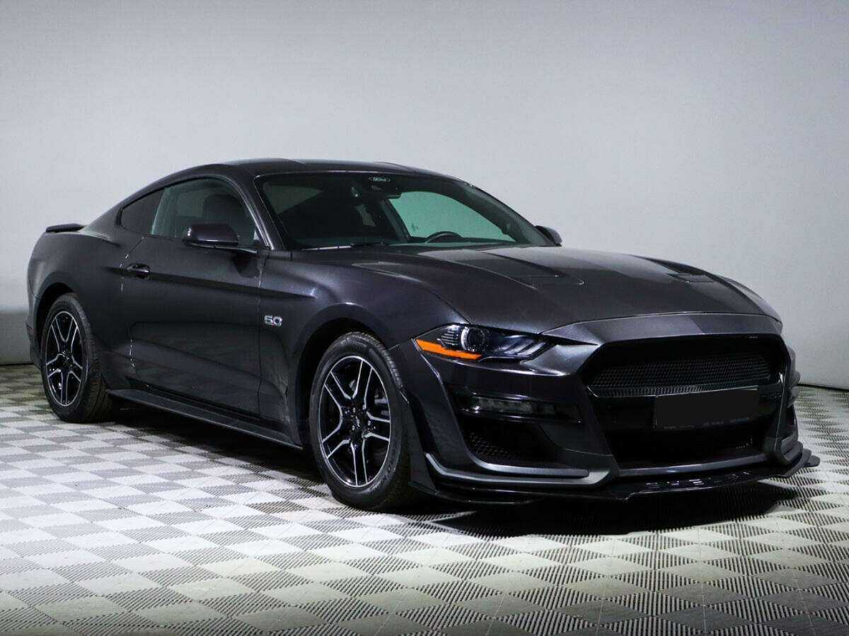 Ford Mustang с пробегом — 2022 год. Фото: #2