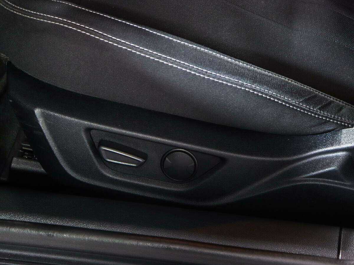 Ford Mustang с пробегом — 2022 год. Фото: #21