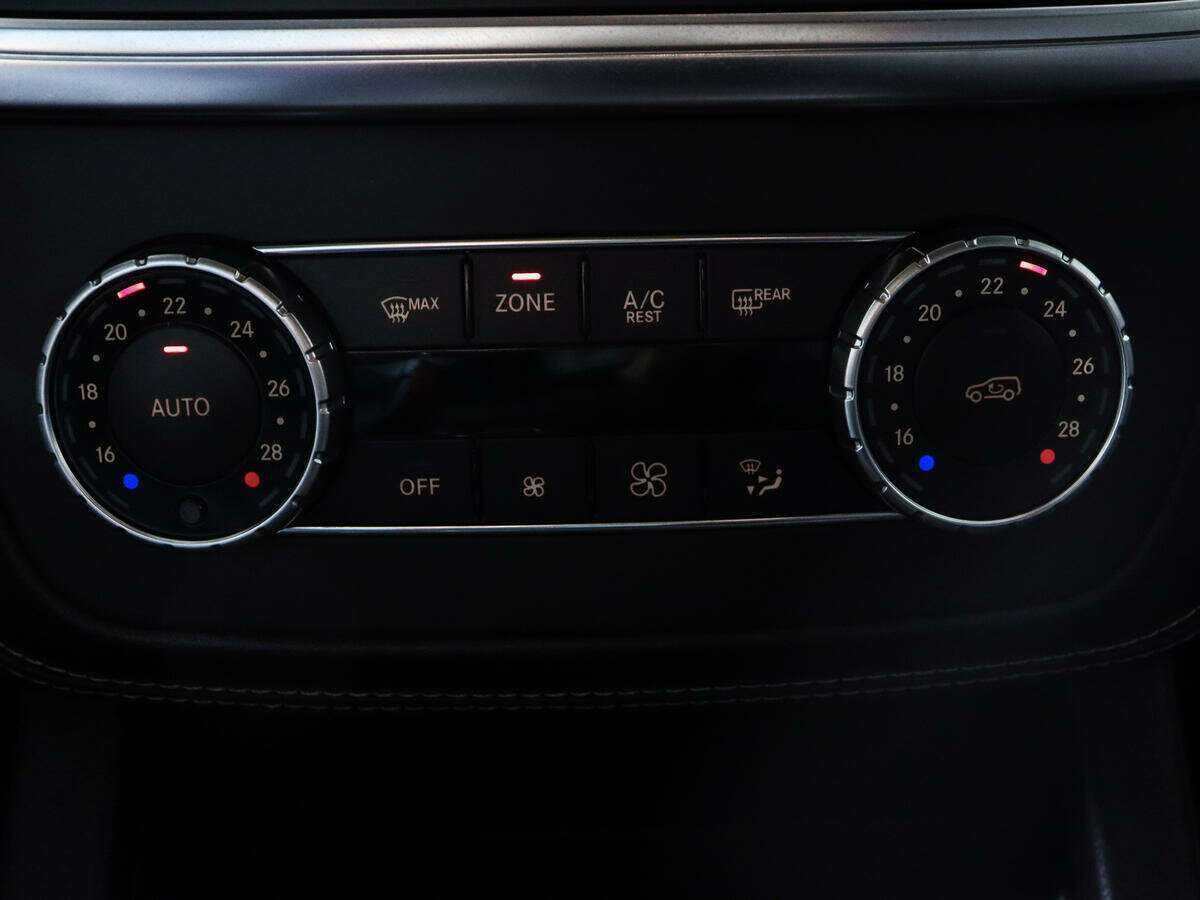 Mercedes-Benz M-Класс с пробегом — 2014 год. Фото: #18