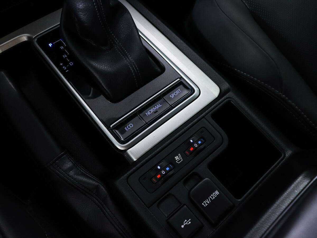 Toyota Land Cruiser Prado с пробегом — 2022 год. Фото: #15