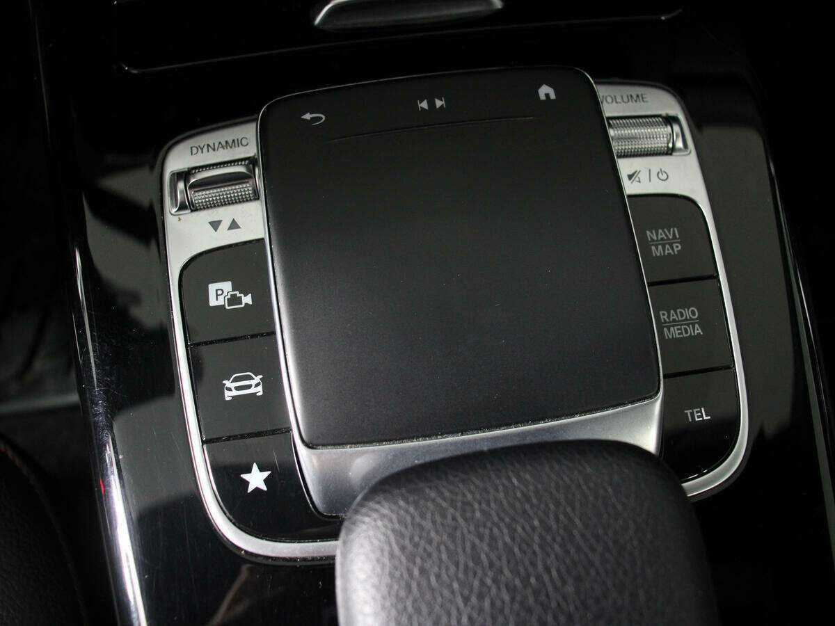 Mercedes-Benz CLA с пробегом — 2019 год. Фото: #17