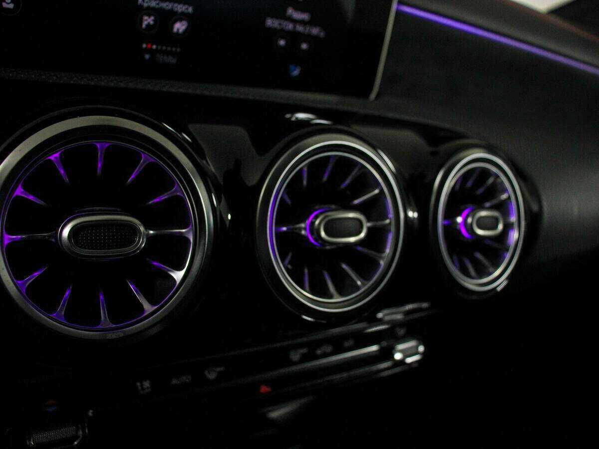 Mercedes-Benz CLA с пробегом — 2019 год. Фото: #20