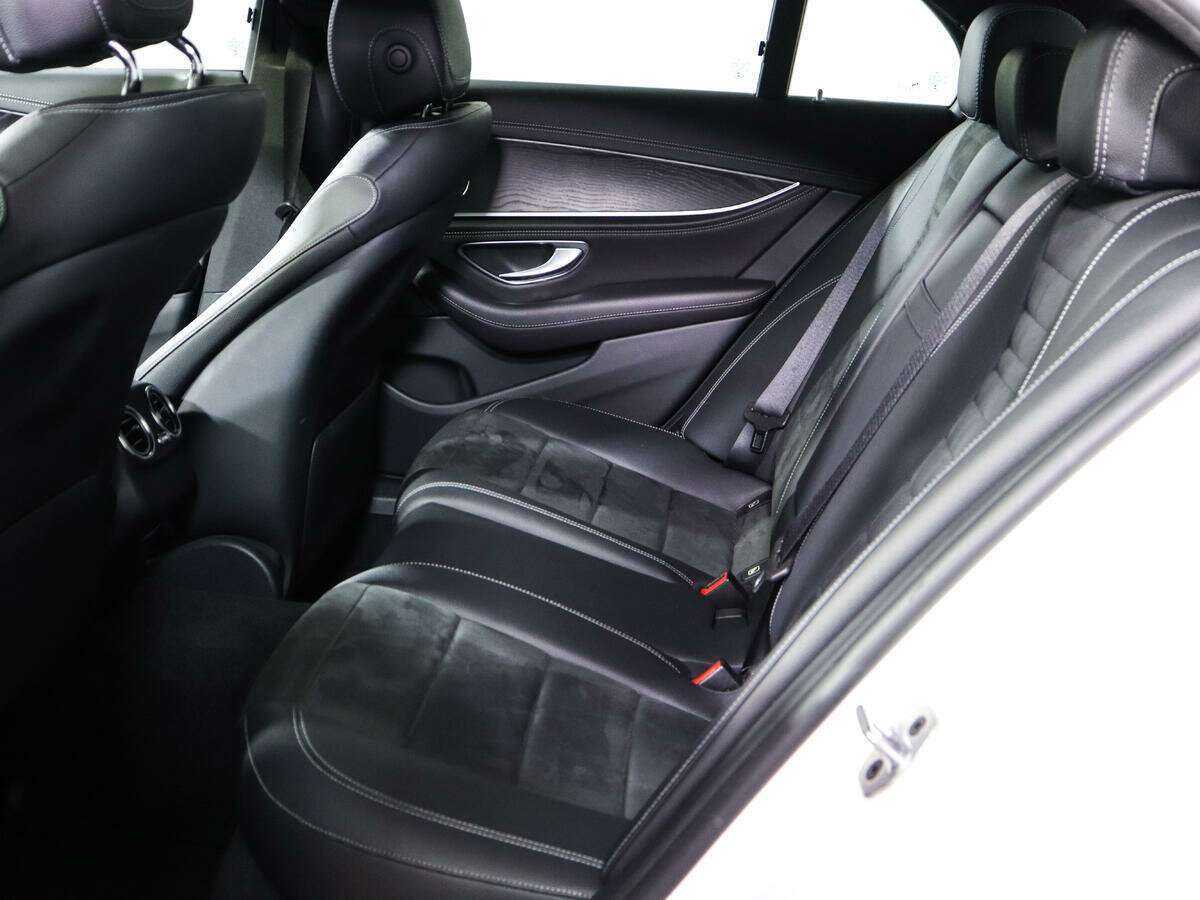 Mercedes-Benz E-Класс с пробегом — 2018 год. Фото: #8