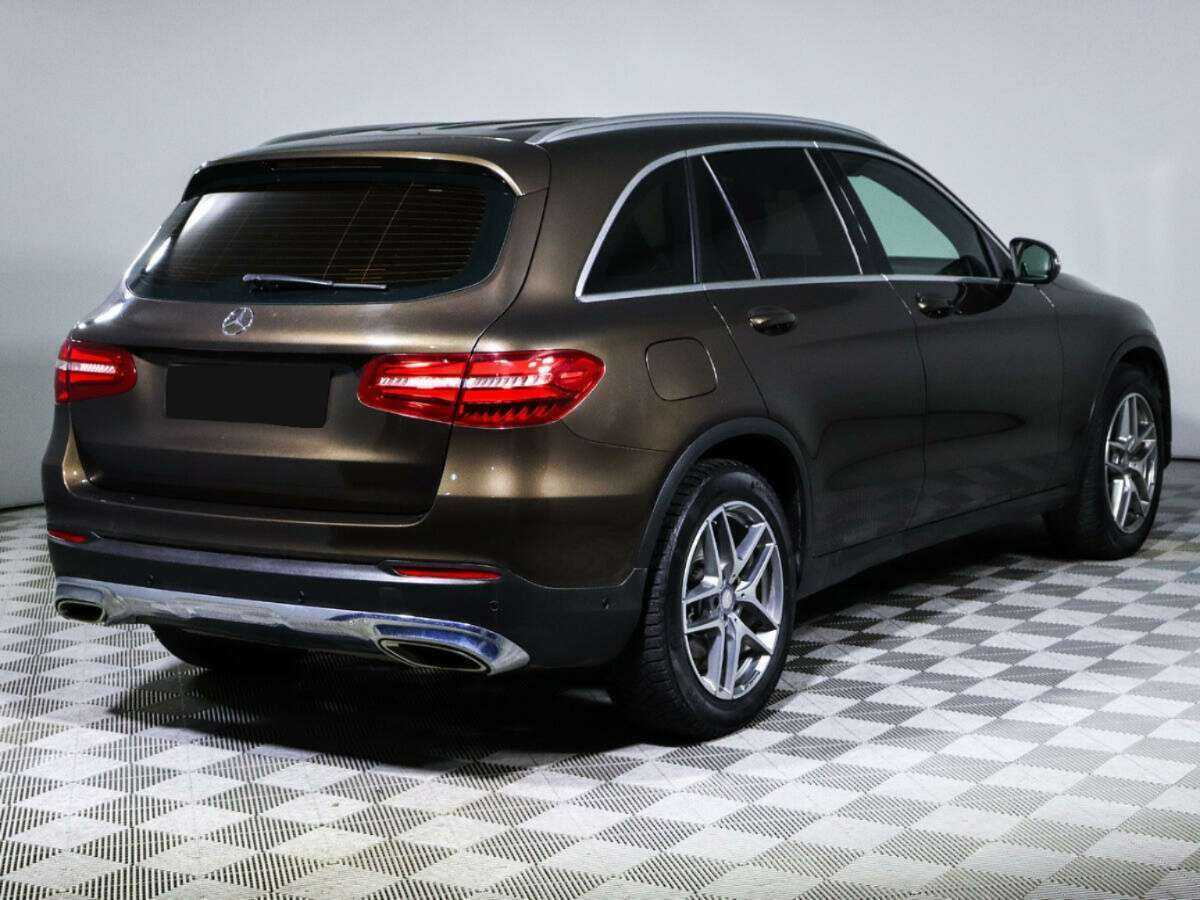 Mercedes-Benz GLC с пробегом — 2015 год. Фото: #3