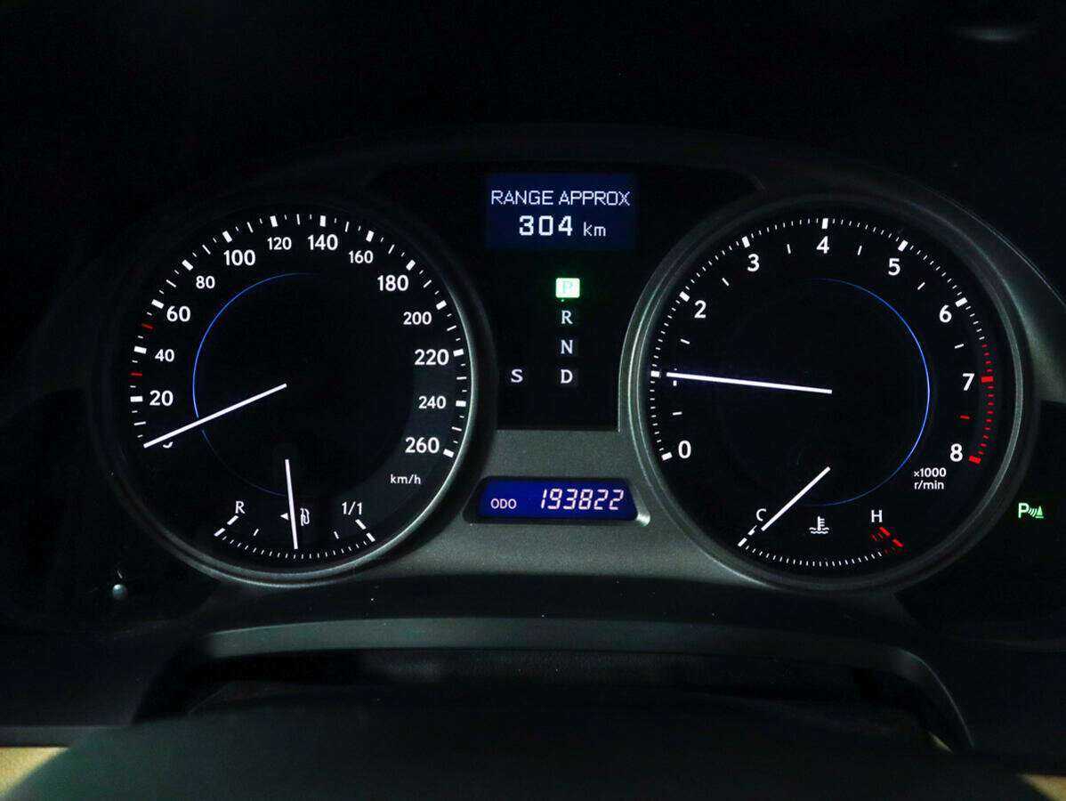 Lexus IS с пробегом — 2007 год. Фото: #8