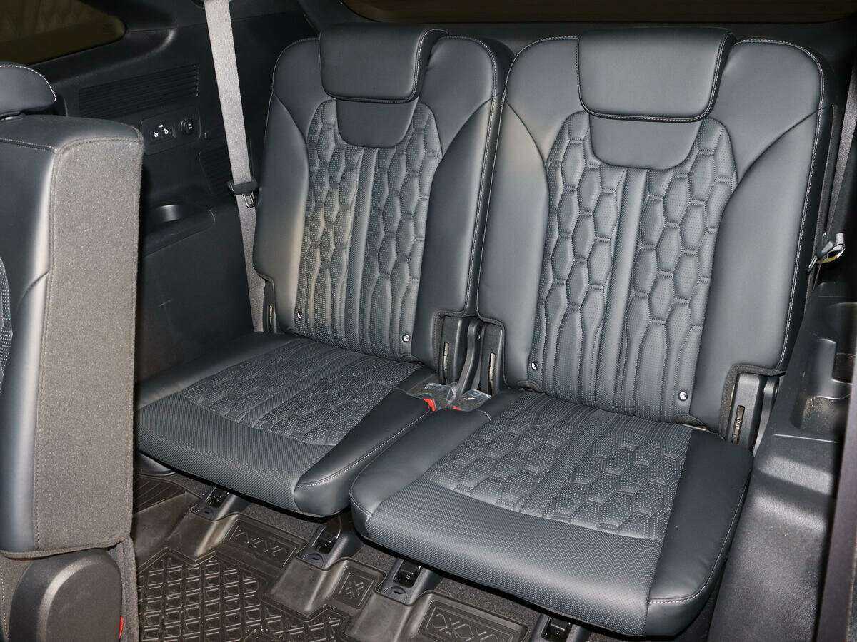 Kia Sorento с пробегом — 2021 год. Фото: #7