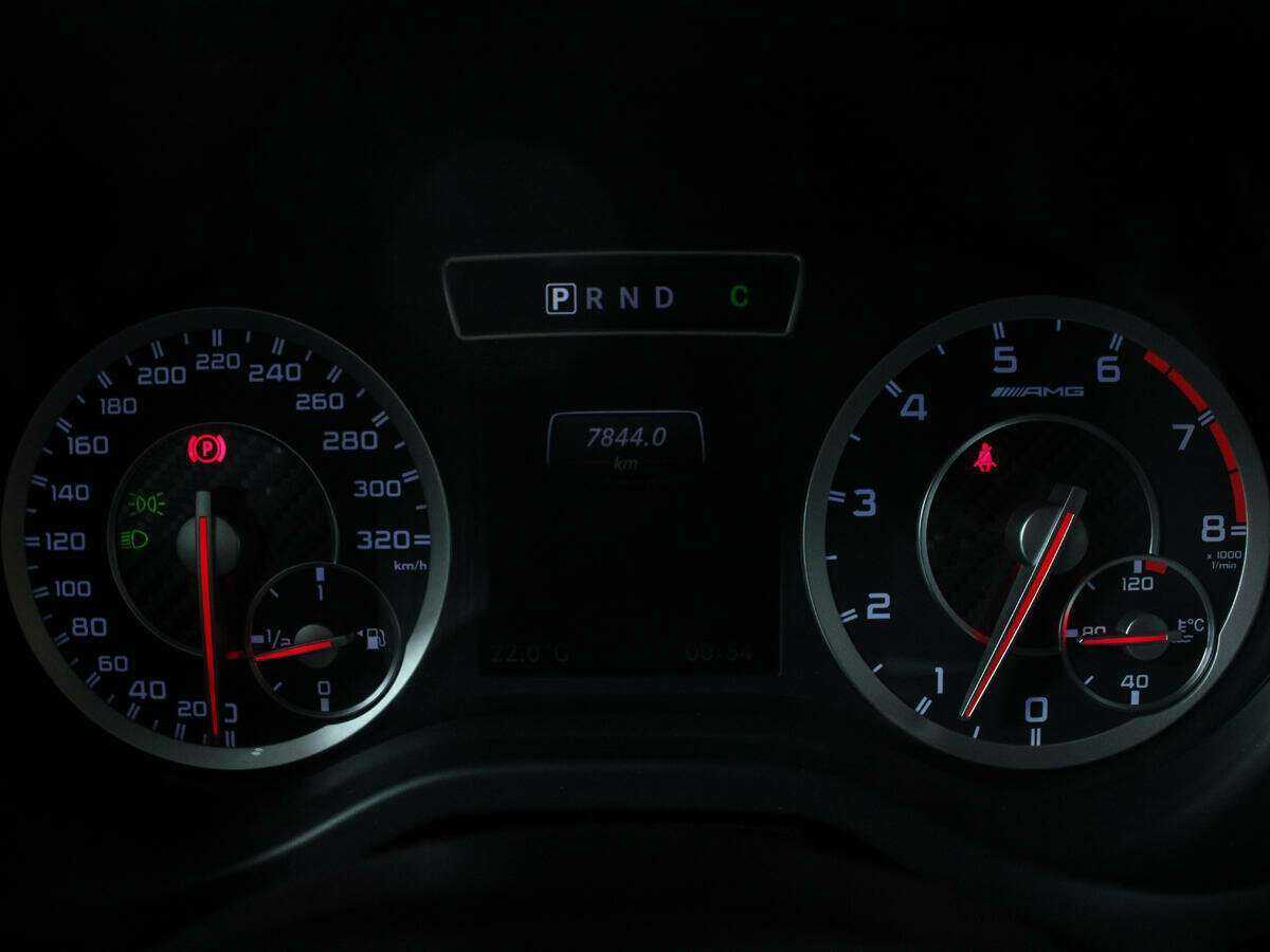 Mercedes-Benz A-Класс AMG с пробегом — 2015 год. Фото: #8