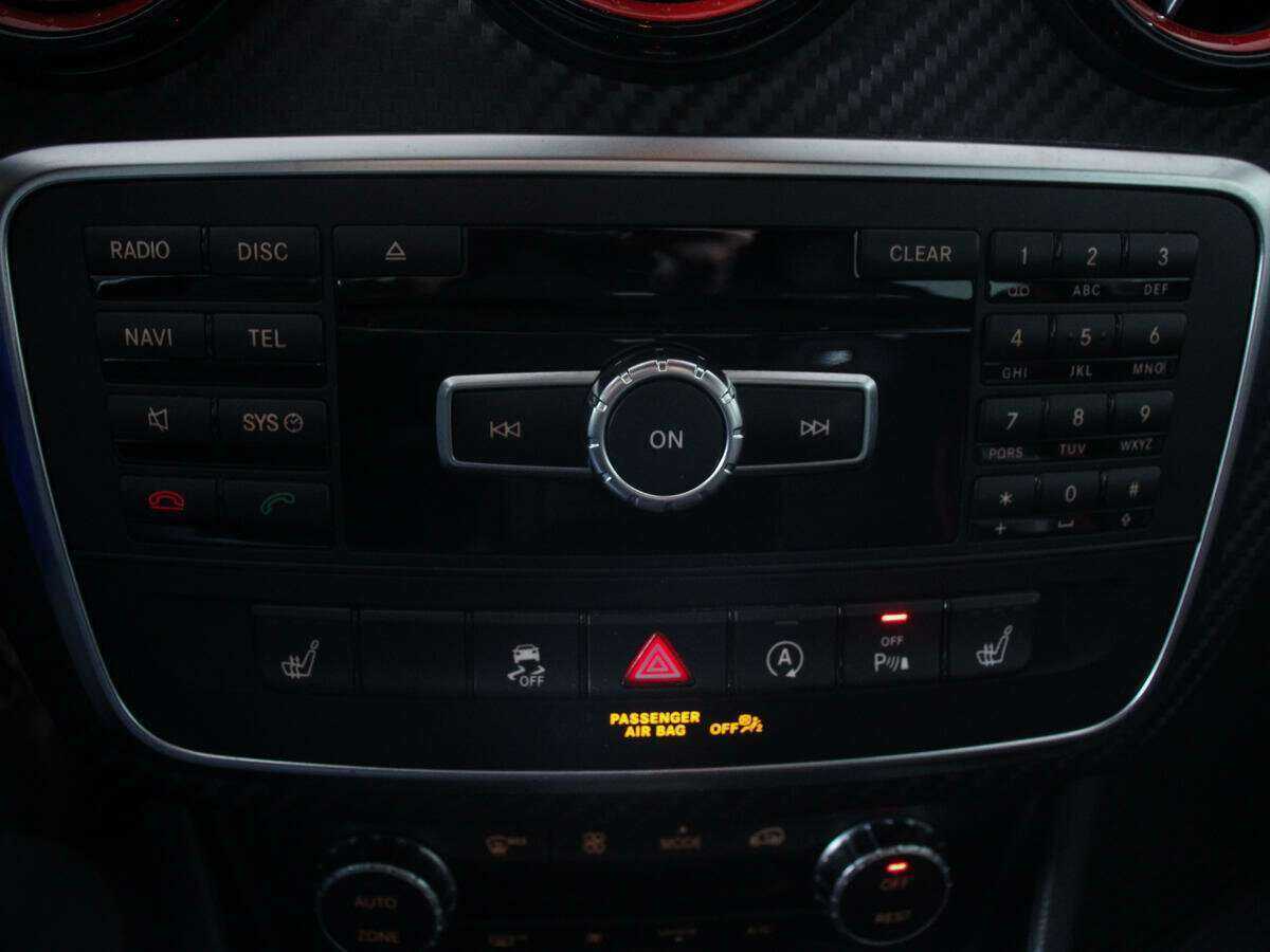 Mercedes-Benz A-Класс AMG с пробегом — 2015 год. Фото: #15