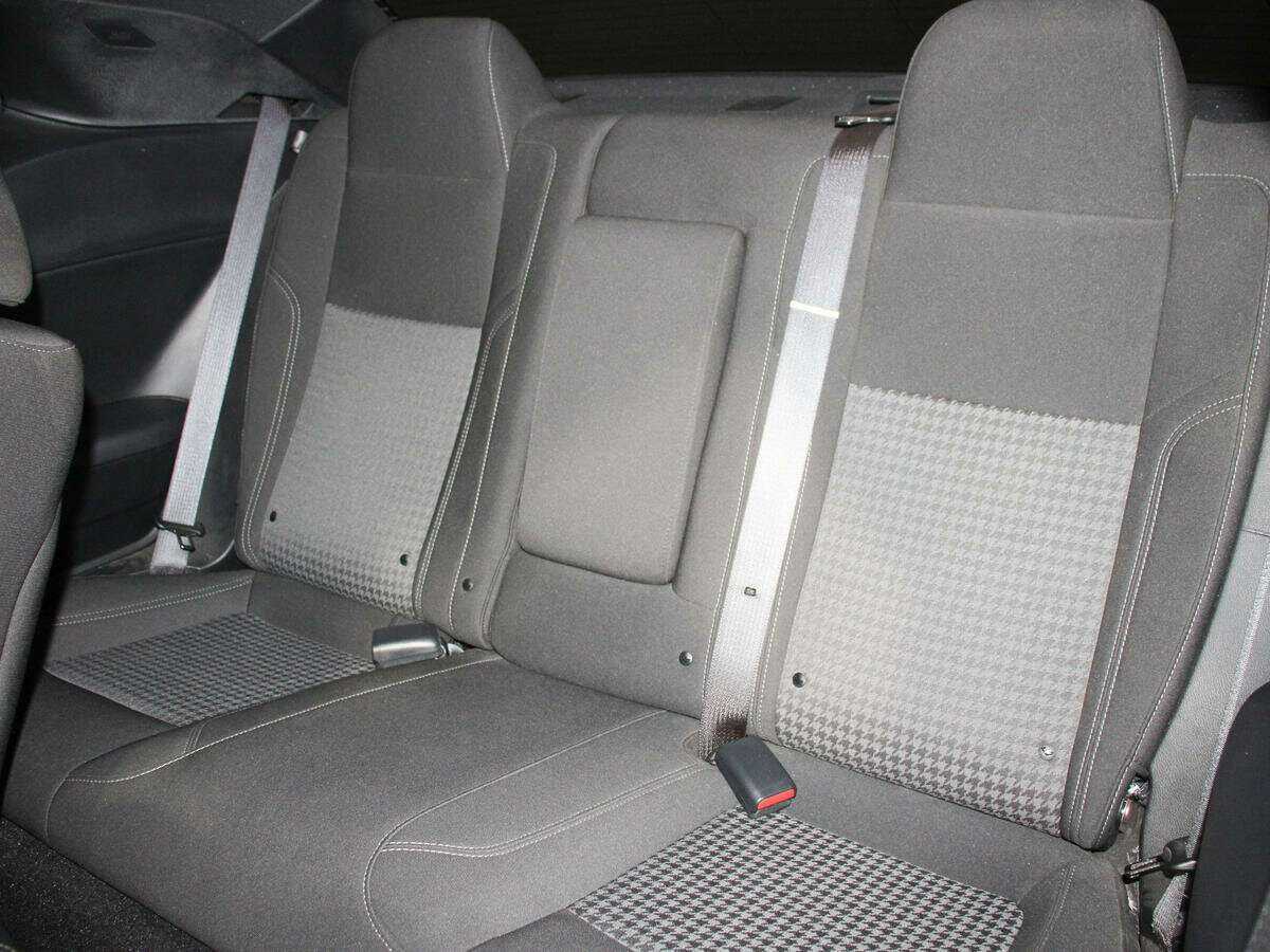 Dodge Challenger с пробегом — 2022 год. Фото: #8