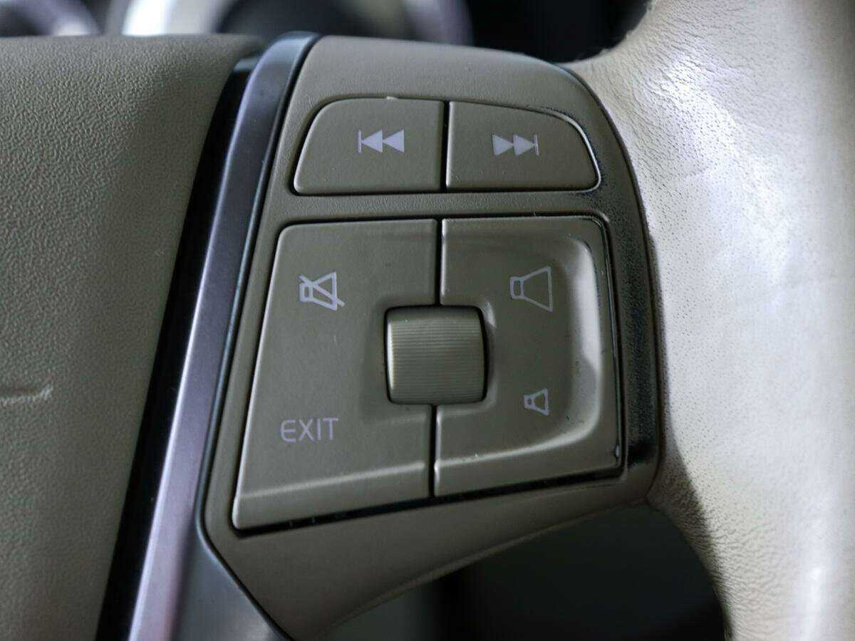 Volvo XC70 с пробегом — 2012 год. Фото: #16