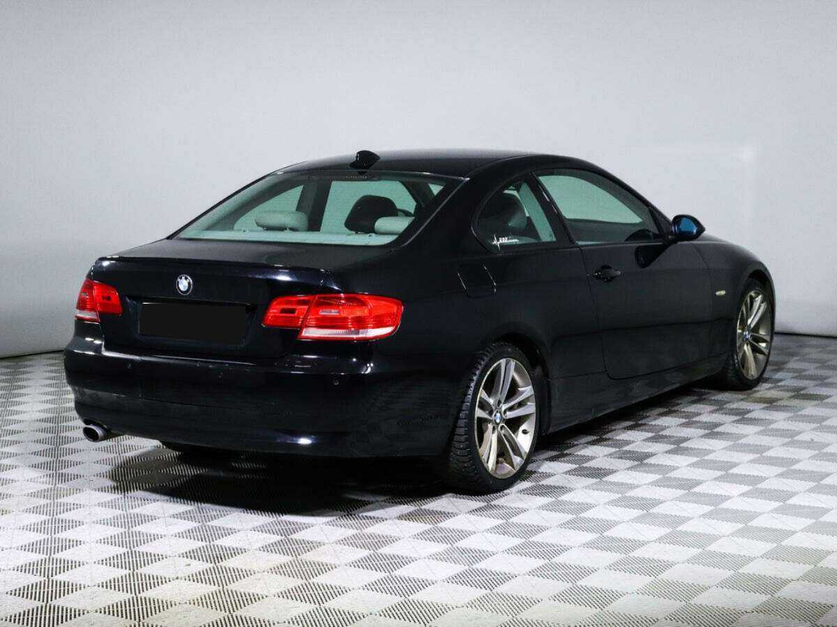 BMW 3 серии с пробегом — 2008 год. Фото: #3